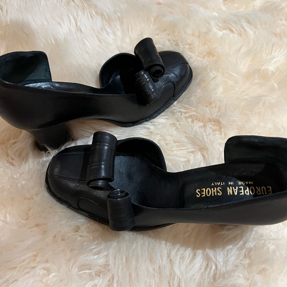 Women's Black Heels
